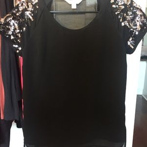 Black blouse with sequins sleeves